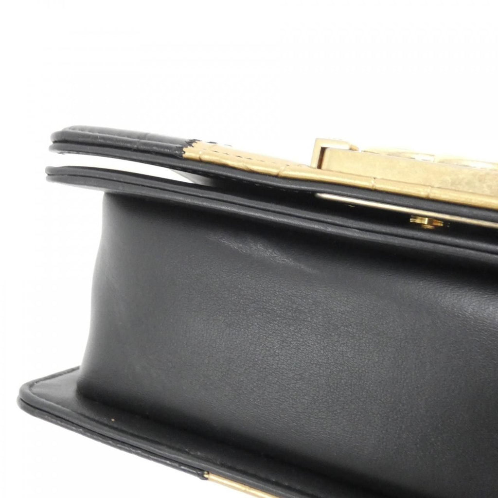 Chanel Boy Line Shoulder Bag