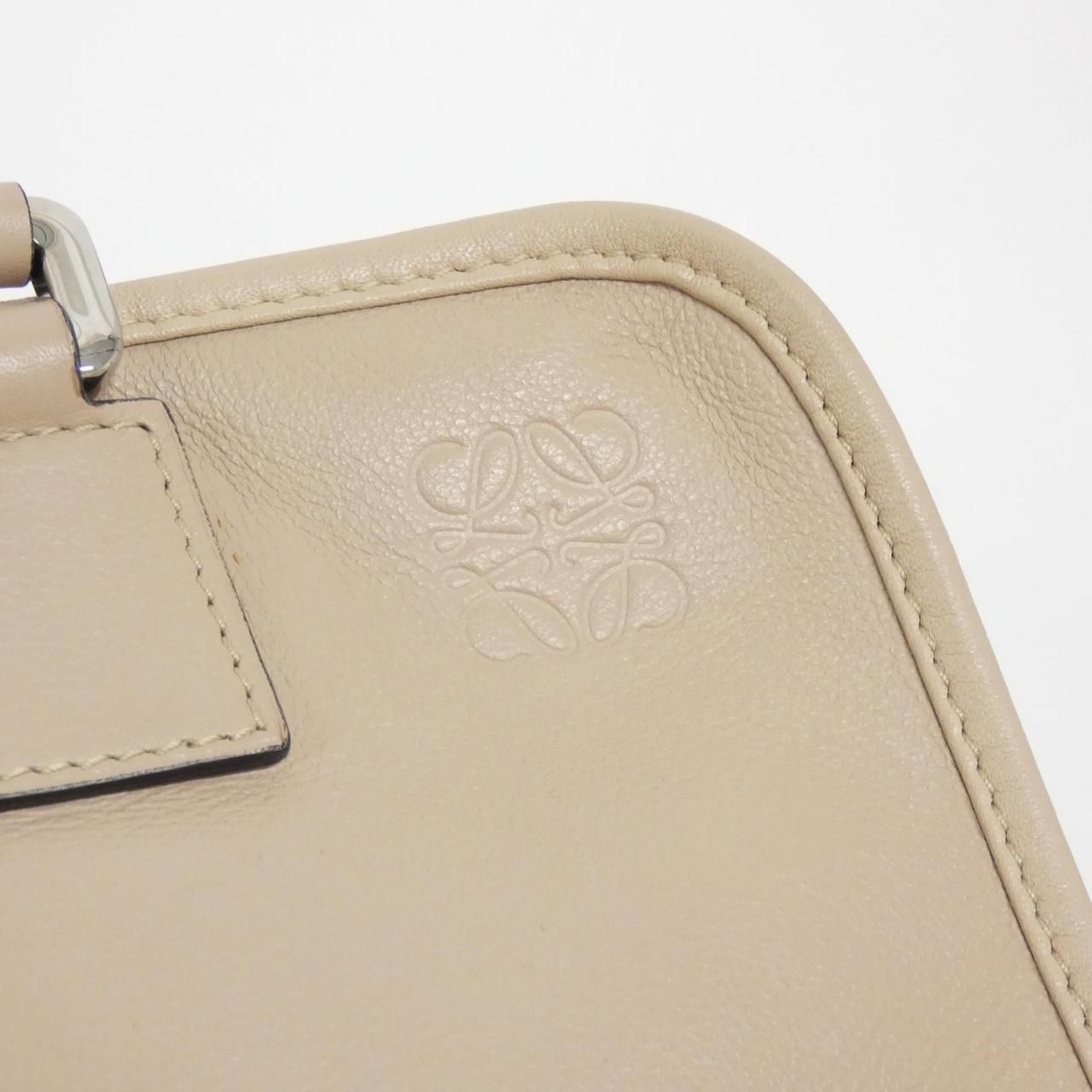 Loewe Amazona 28 352 30