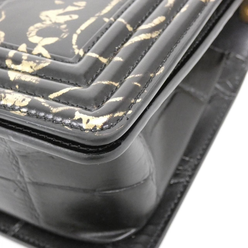 Chanel Boy Line Shoulder Bag