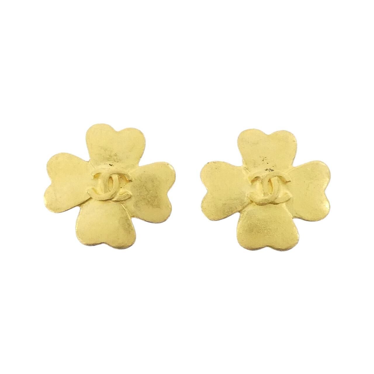 Chanel Vintage Earrings Gold