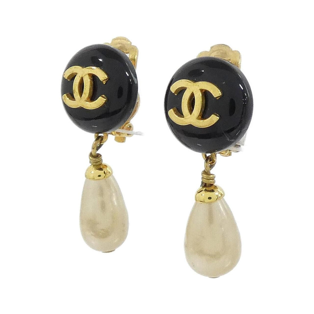 Chanel Vintage Earrings Gold