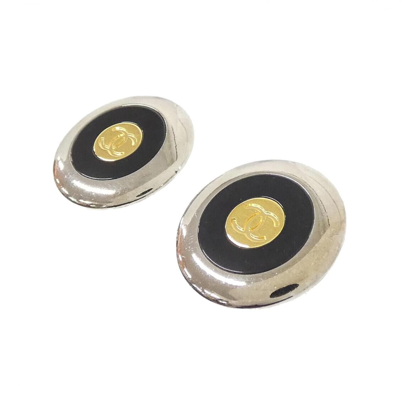 Chanel Vintage Earrings Gold