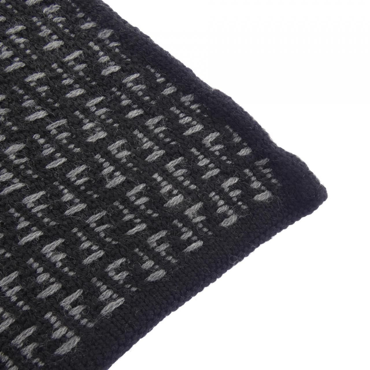 Fendi Scarf Black