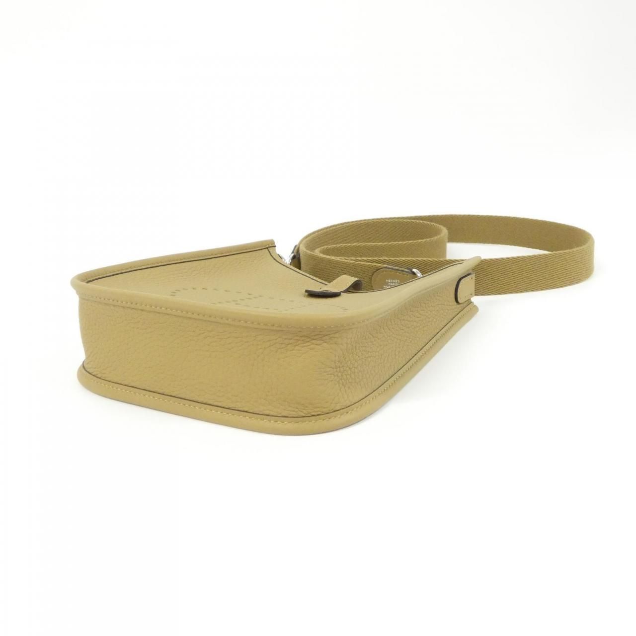 Hermes Evelyne Amazon 16 Shoulder Bag