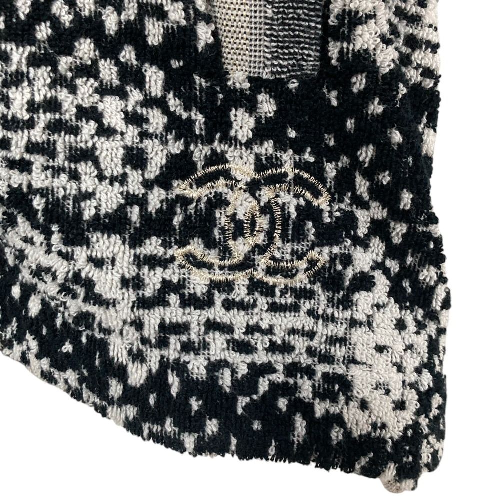 Chanel Pile CC Logo Poncho Coat 34 36 Black Gray — view 4
