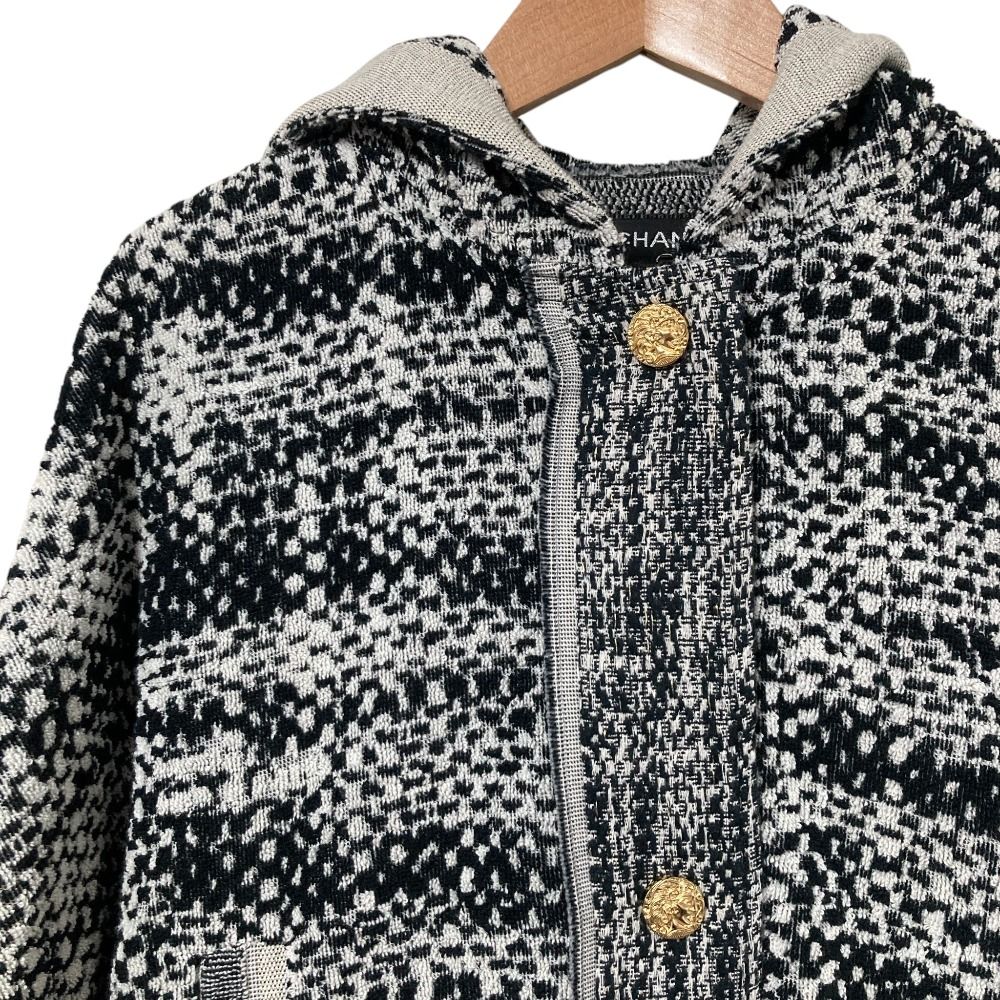 Chanel Pile CC Logo Poncho Coat 34 36 Black Gray — view 3