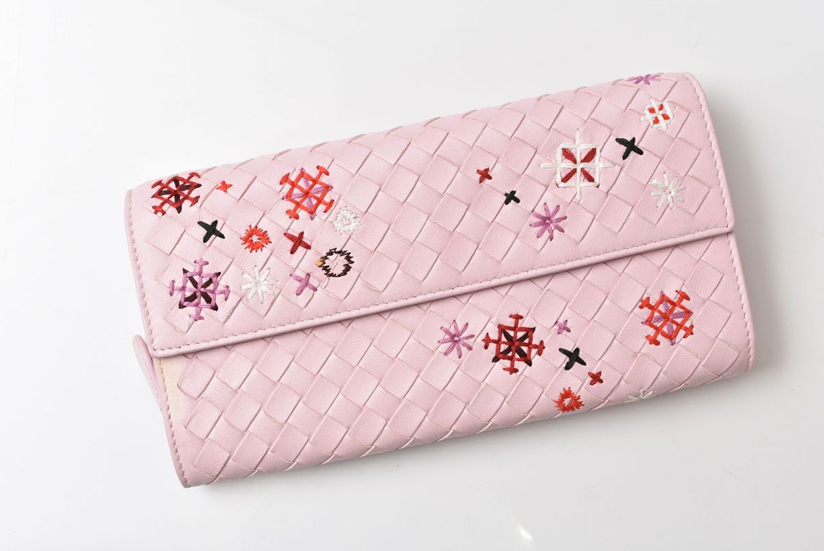 Bottega Veneta Wallet Continental Pink Embroidery