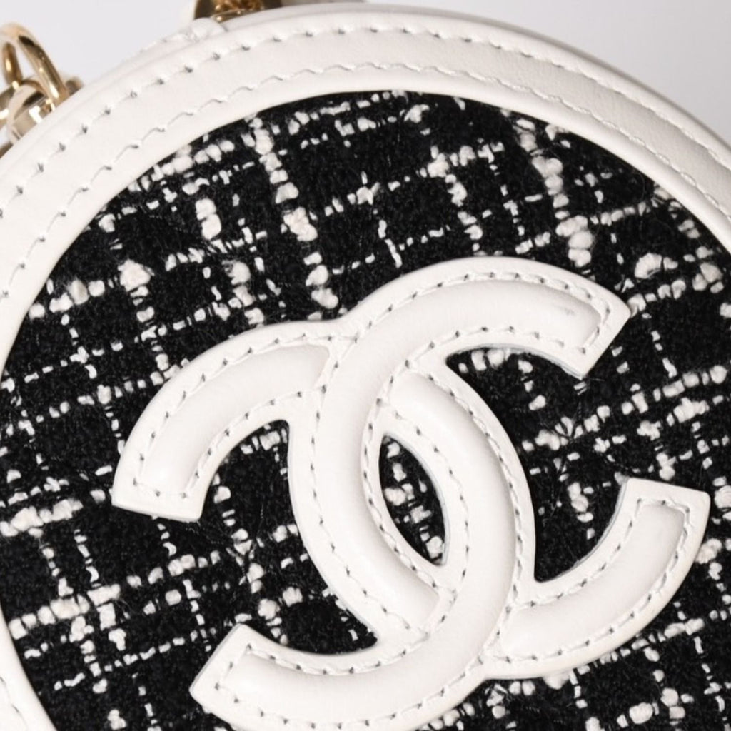 Chanel Round Chain Pouch CC Logo Stand Black White Tweed Leather Silver — view 5