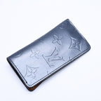 Louis Vuitton Clochette PM Key Case Monogram Matte Noir Silver Key Holder — view 4