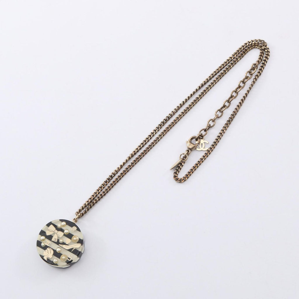 Chanel Necklace CC Logo Icon Border