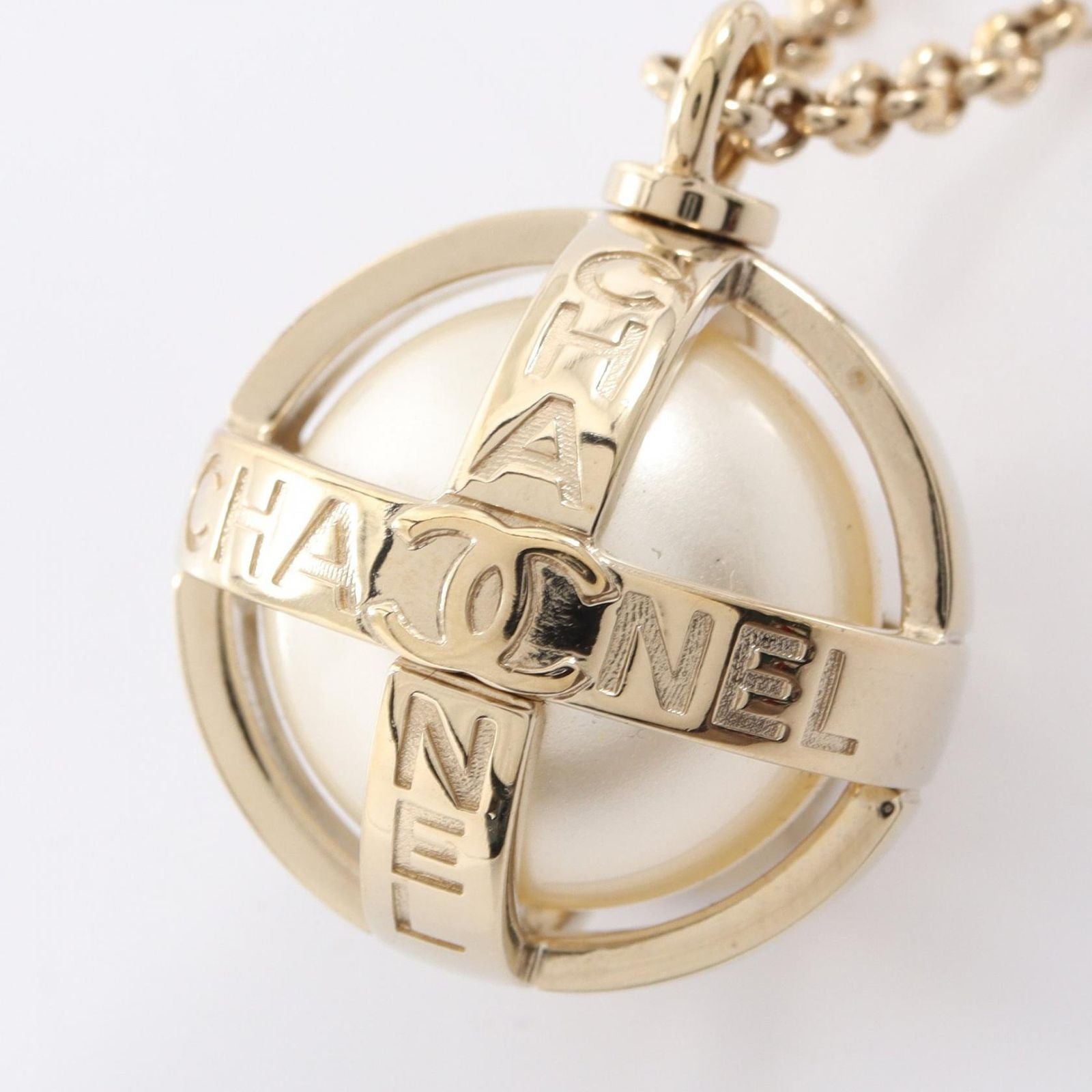 Chanel Necklace CC Logo