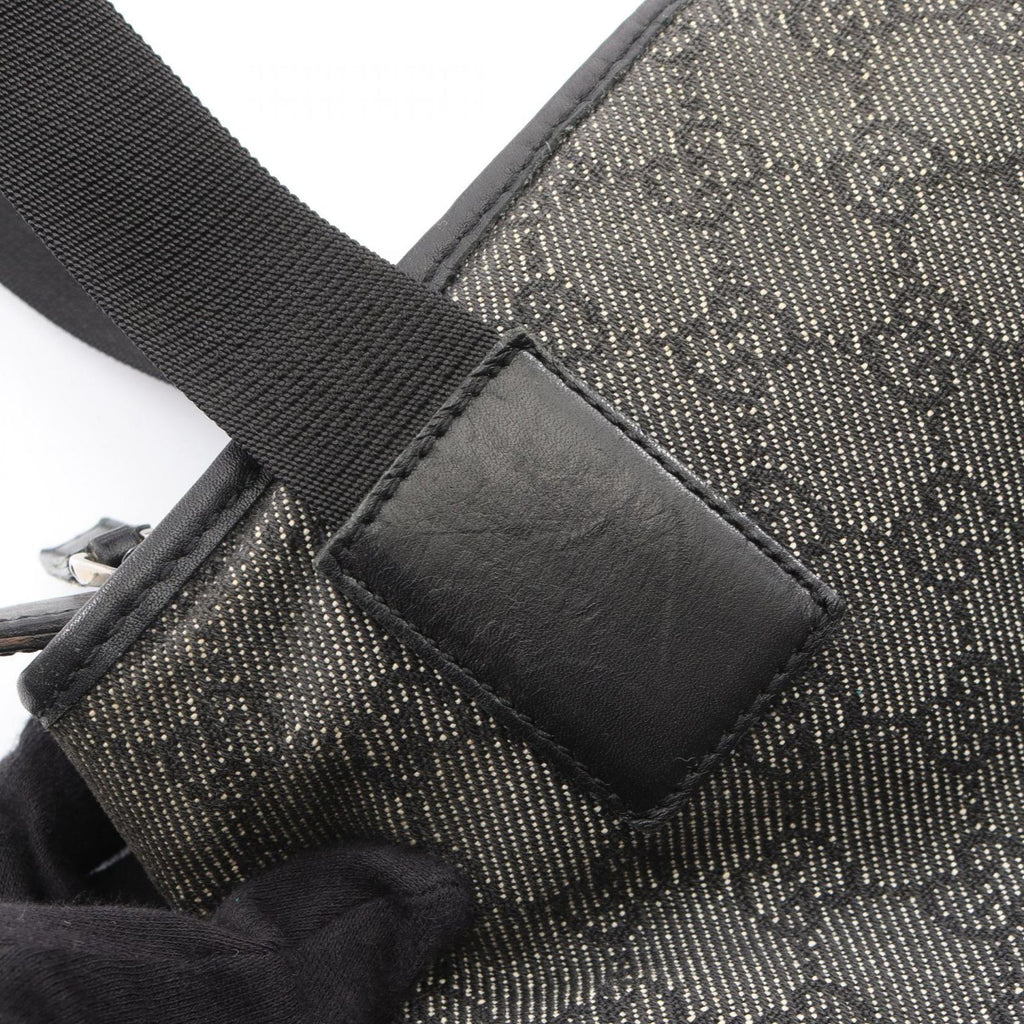 Gucci Shoulder Bag GG Canvas Gray Black