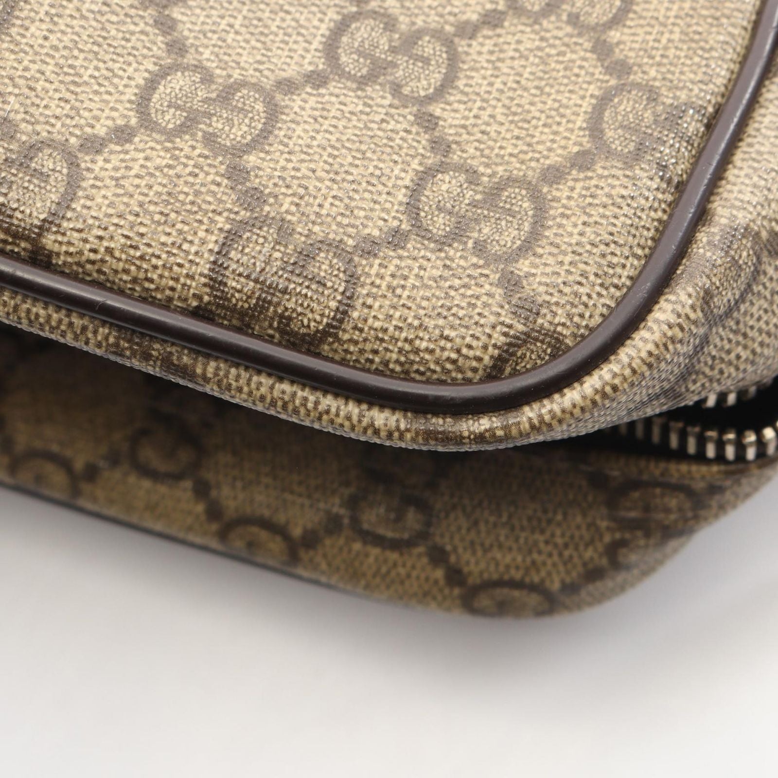 Gucci Shoulder Bag GG Supreme Beige Brown Canvas Leather