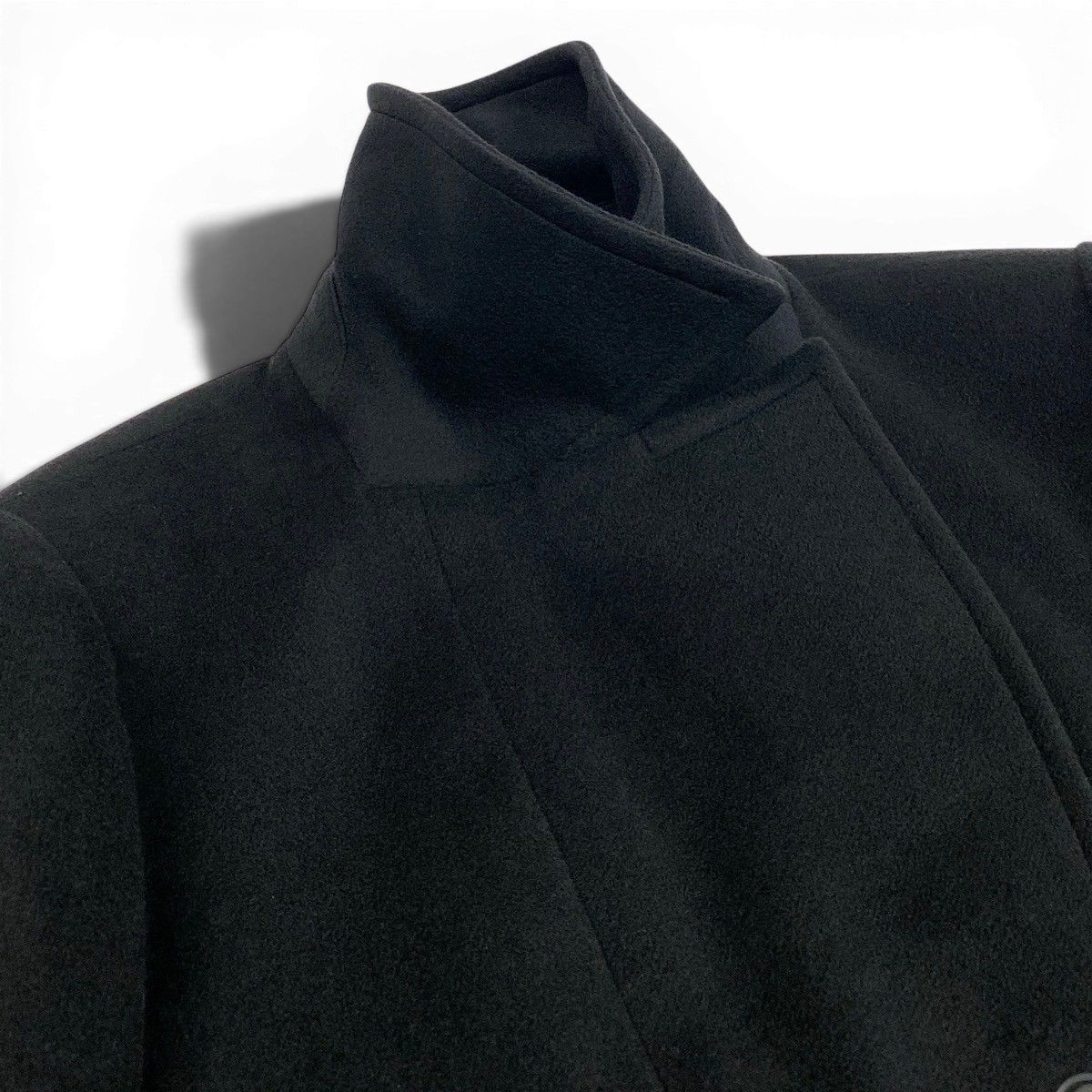 Chanel Boutique Cashmere Double Coat CC Logo Button 40 Black — view 5
