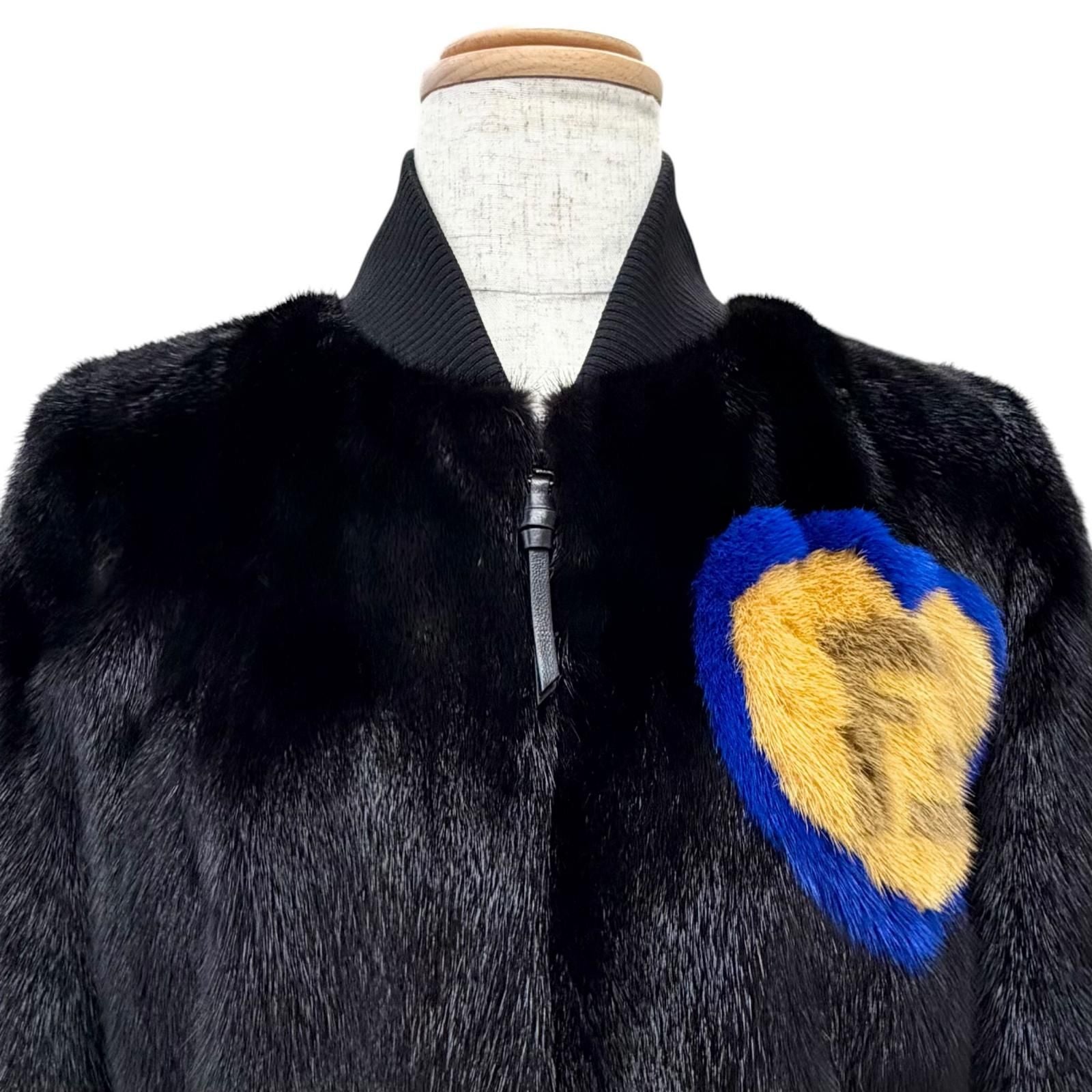 Fendi FF Logo Heart Motif Mink Zip Jacket Black 38 — view 2