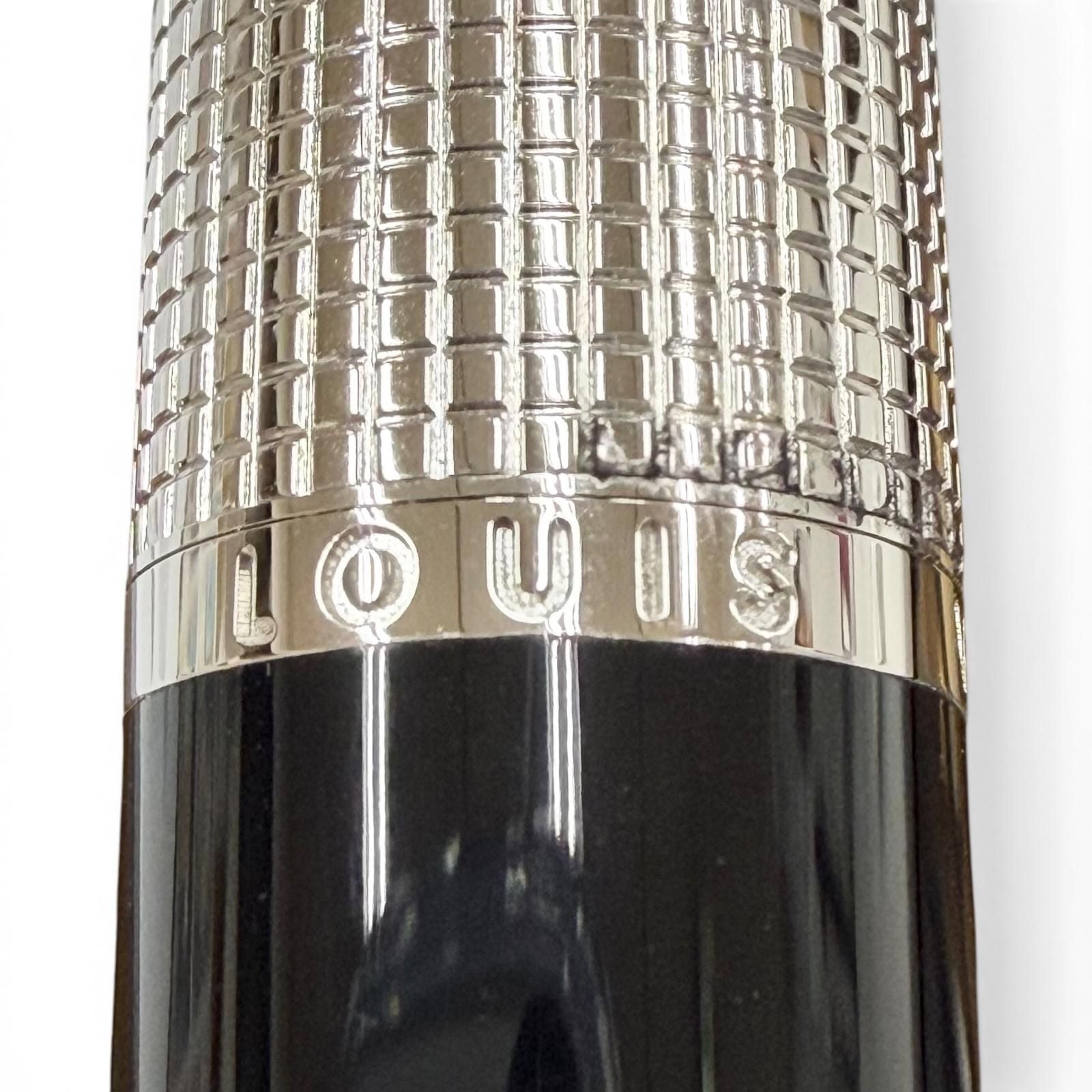 Louis Vuitton Doc Lacquer Plaid Pattern Cap Type Ballpoint Pen Silver Black