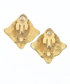 Chanel Earrings Gold