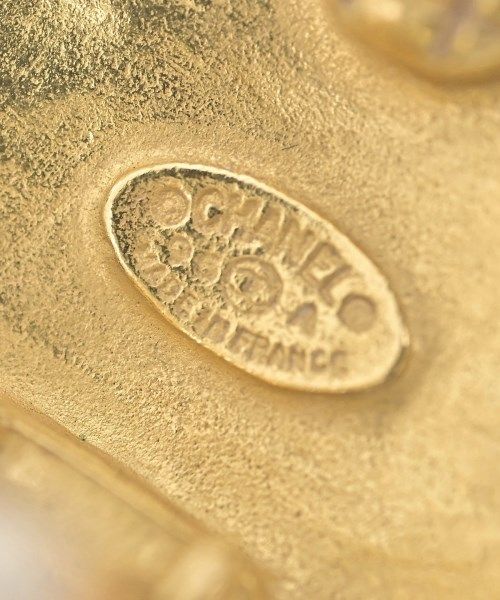 Chanel Earrings Gold