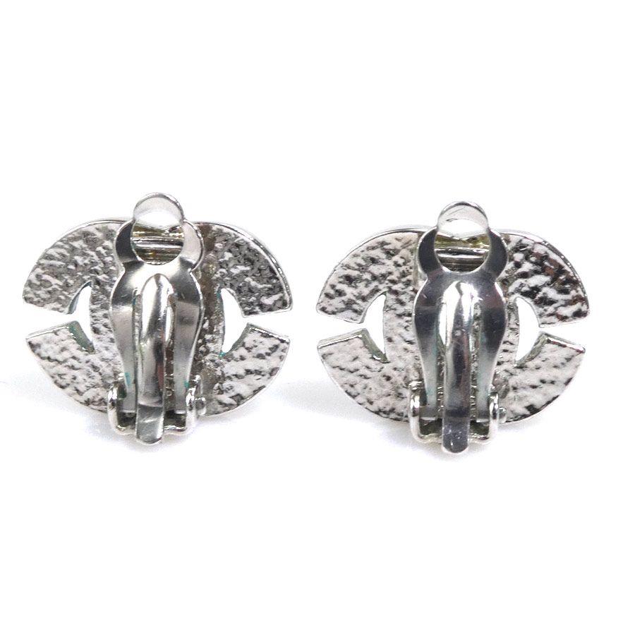 Chanel Earrings CC Logo