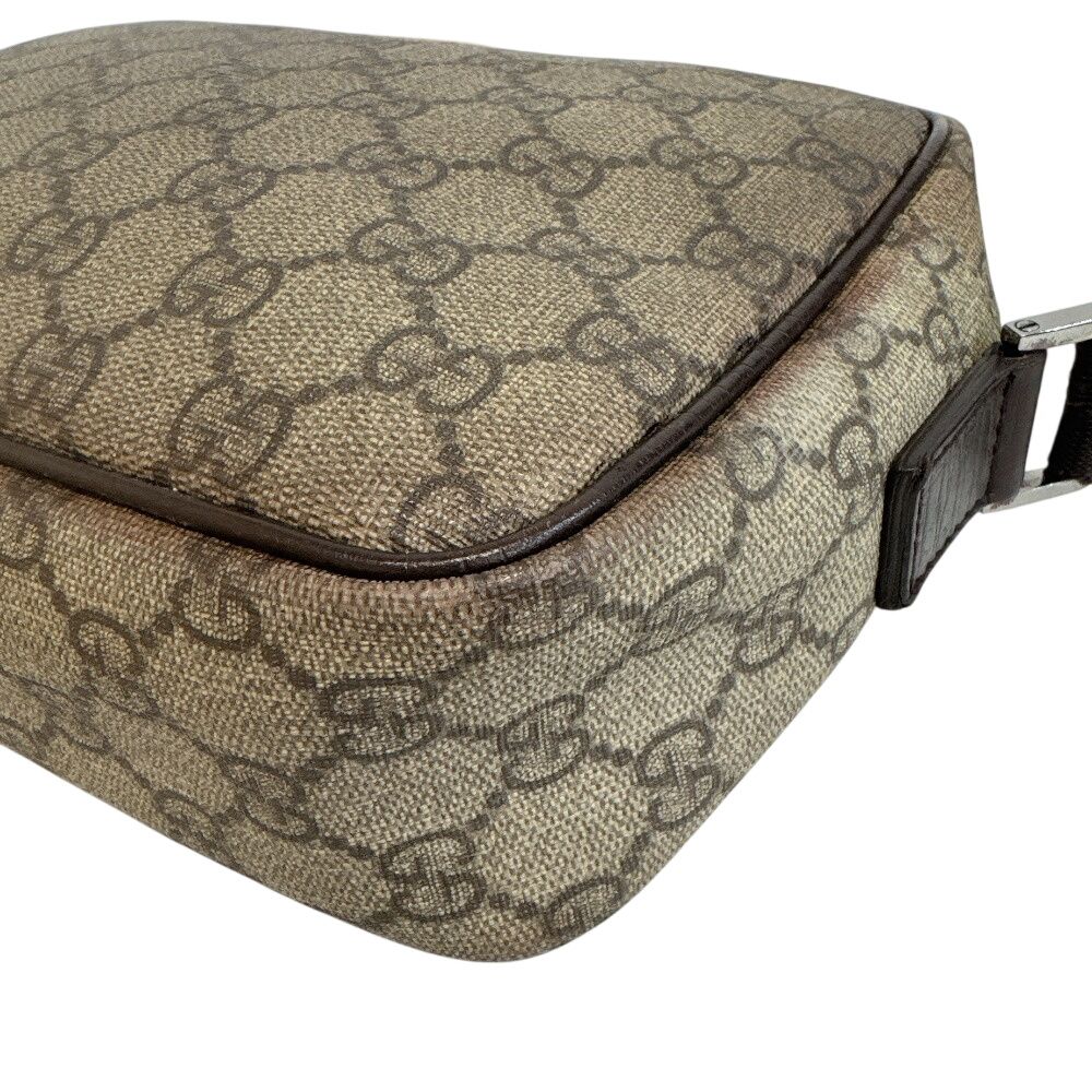 Gucci GG Supreme Shoulder Bag