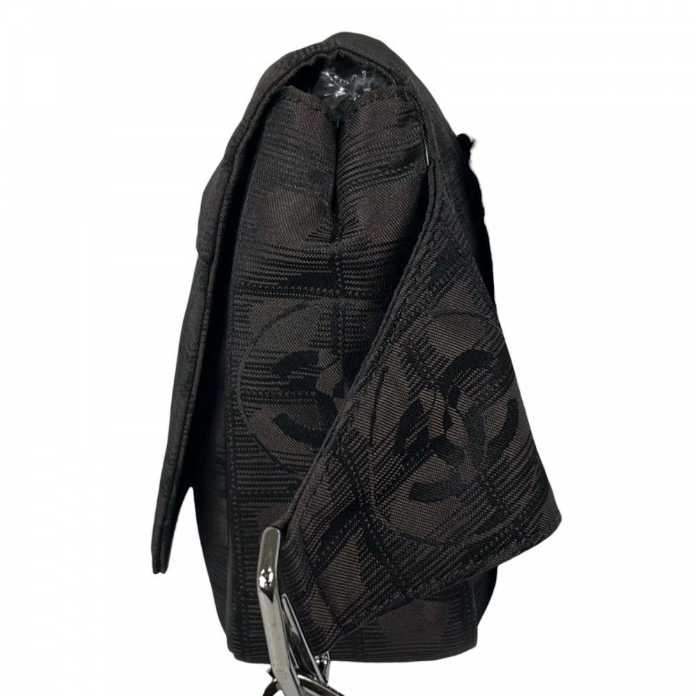 Chanel Shoulder Bag New Travel Line Nylon Black Silver — view 3
