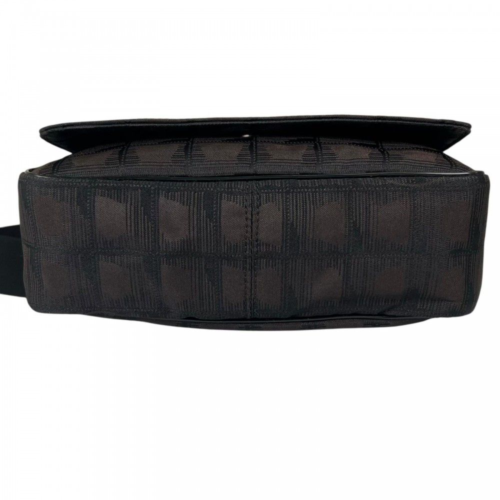 Chanel Shoulder Bag New Travel Line Nylon Black Silver — view 4