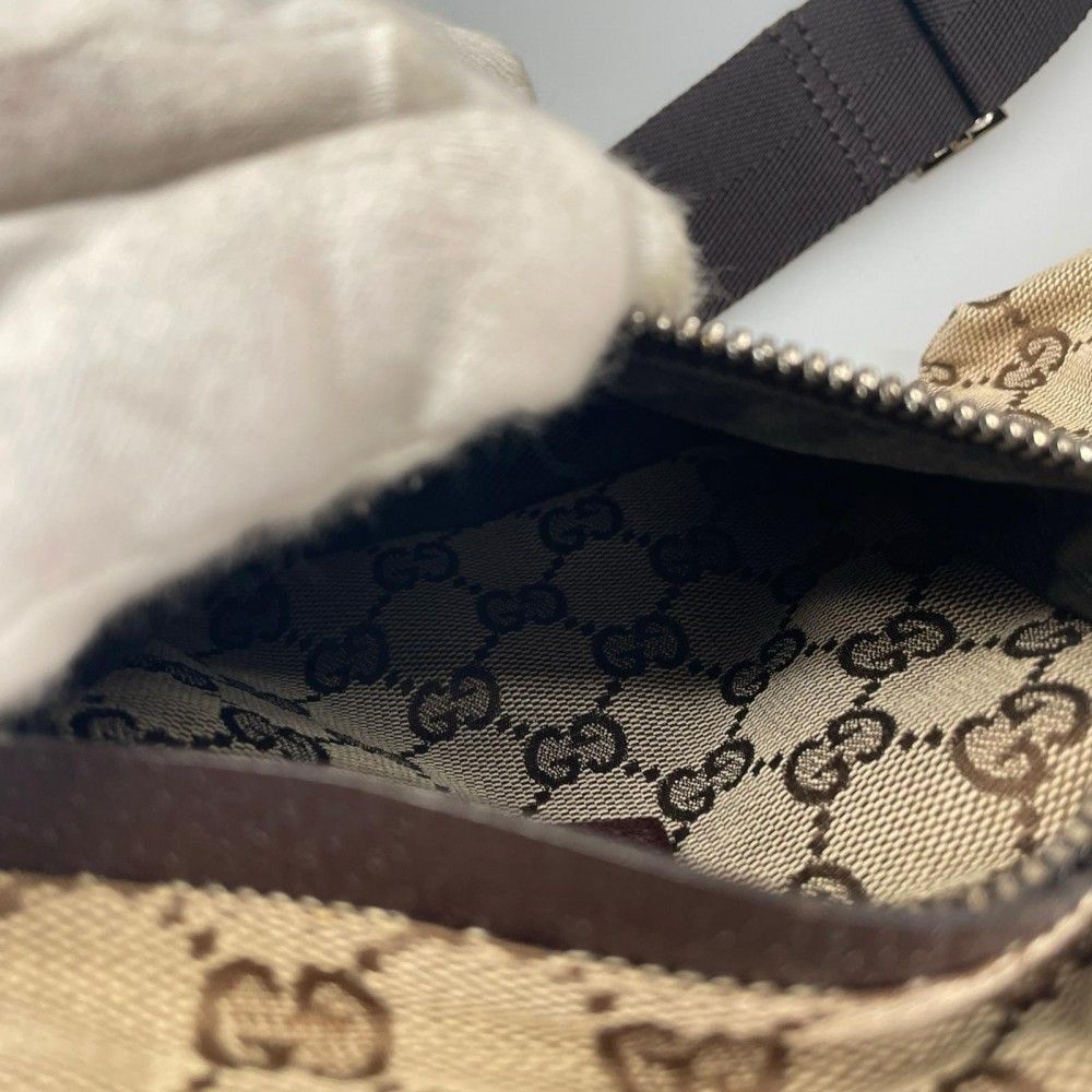 Gucci Waist Bag GG Canvas Beige Silver — view 6