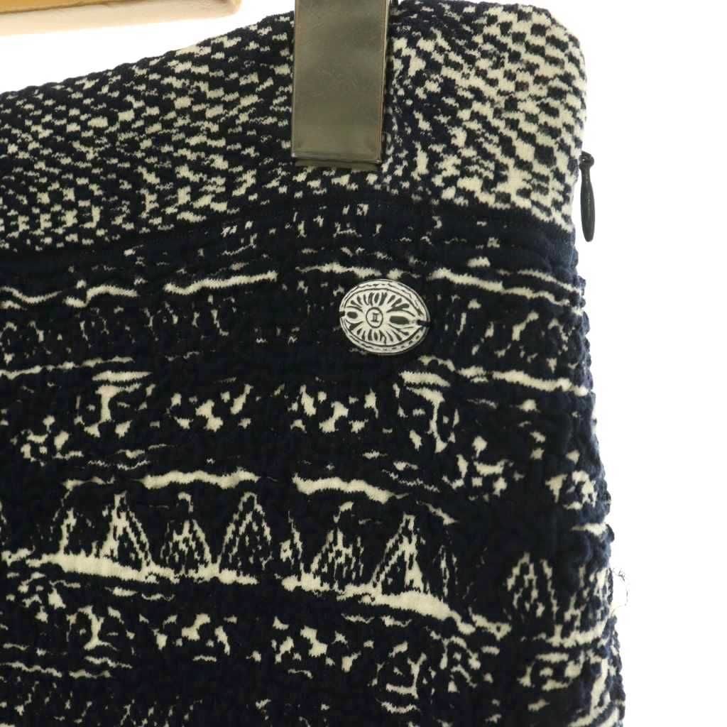 Chanel All Over Pattern CC Logo Cles Knit Skirt Tight Jacquard All 38 Navy — view 3