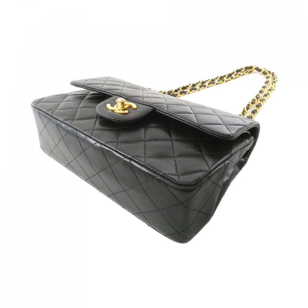 Chanel Shoulder Bag Black