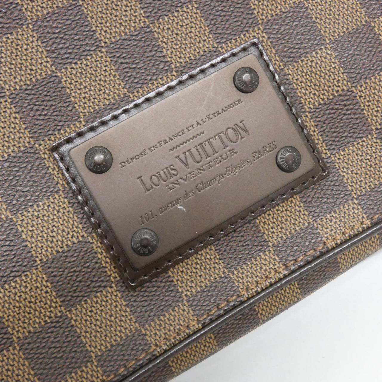 Louis Vuitton Damier Brooklyn PM Shoulder Bag