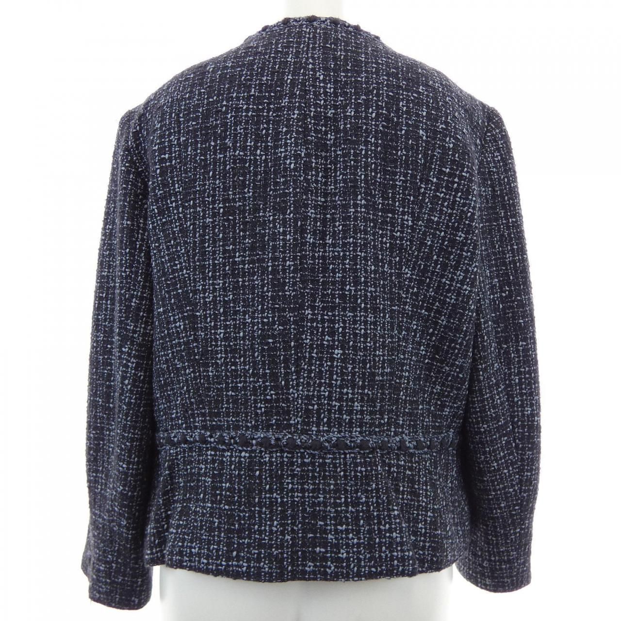 Chanel Vintage Collarless Jacket — view 2