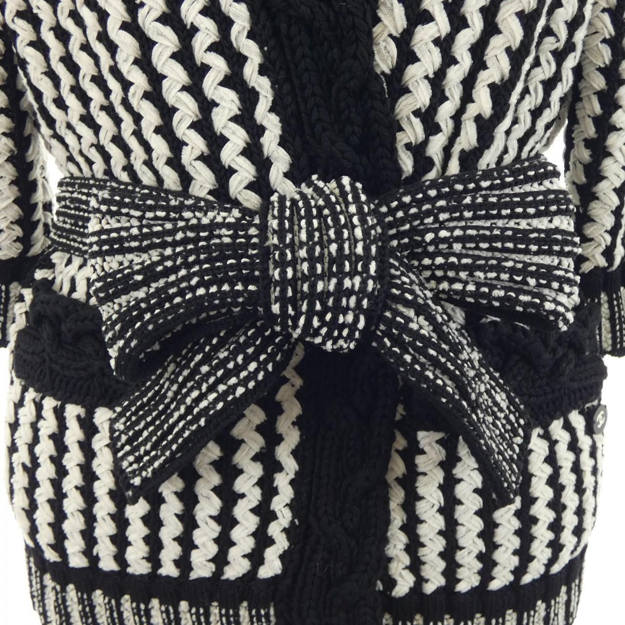 Chanel Cardigan Black — view 8