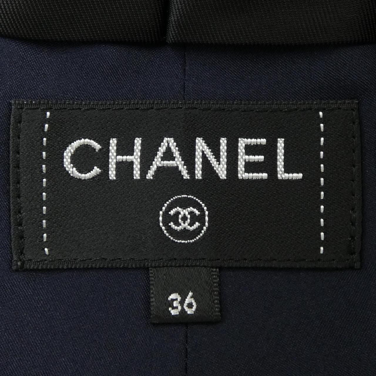 Chanel Shorts Navy — view 5