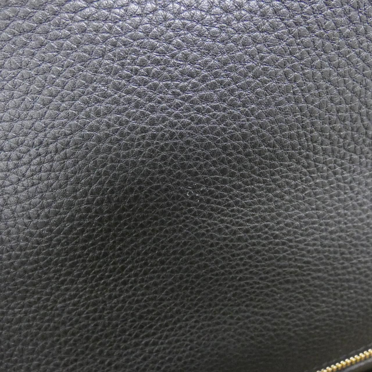 Louis Vuitton LV Pont Neuf Soft MM Shoulder Bag