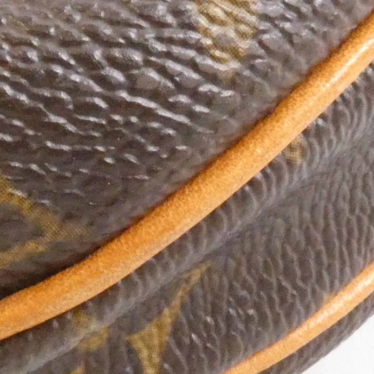 Louis Vuitton Monogram Croissant MM Shoulder Bag