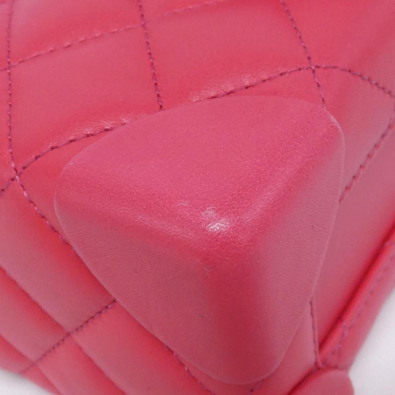 Chanel Shoulder Bag Pink
