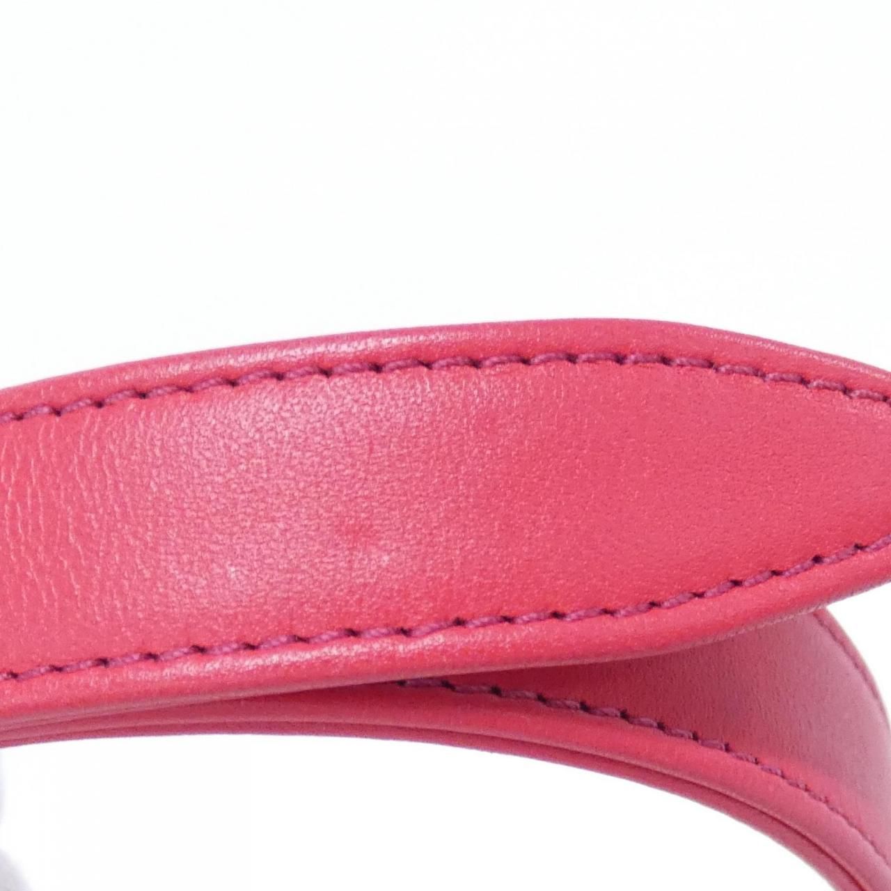 Chanel Shoulder Bag Pink