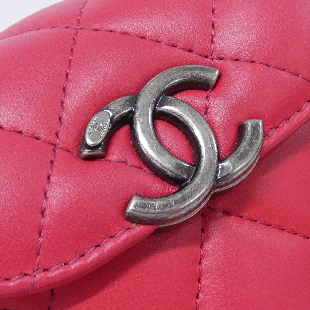Chanel Shoulder Bag Pink