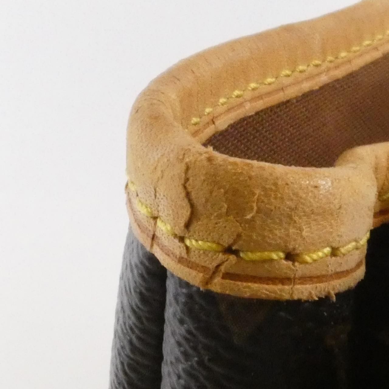 Louis Vuitton Monogram Batignolles