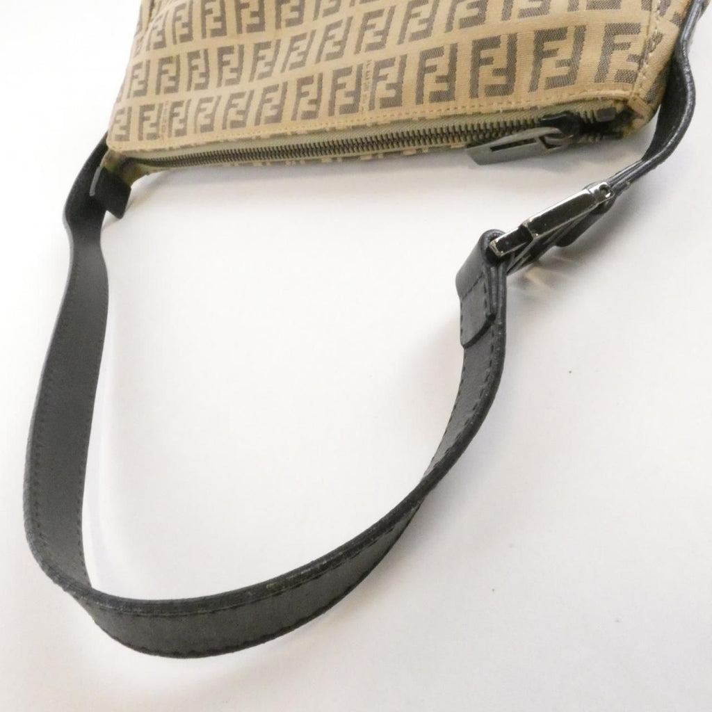 Fendi Jq4 Bag Handbag Beige