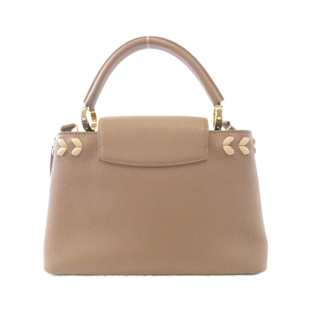 Louis Vuitton Capucines PM
