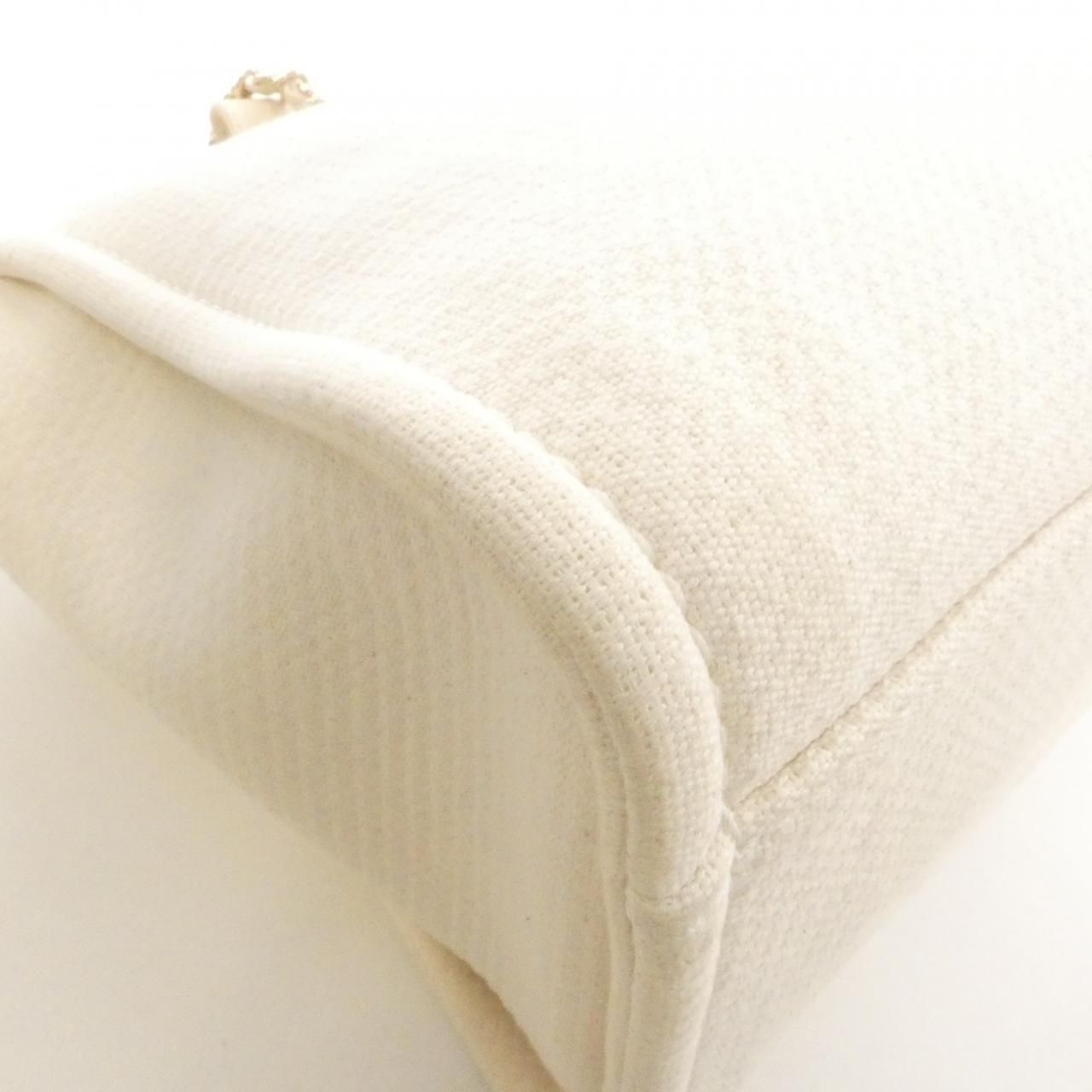 Chanel Deauville Line AS3257 Ivory Tote Bag