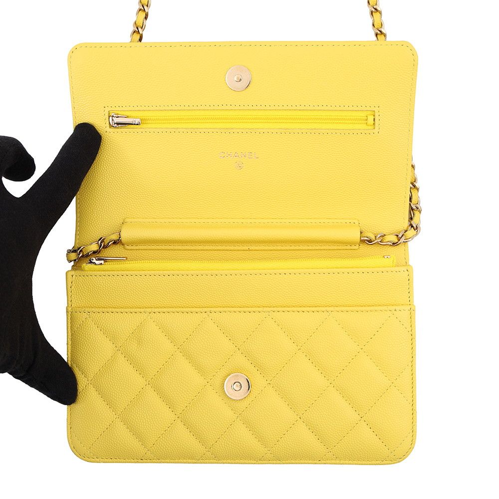 Chanel Chain Wallet Classic Quilted CC Logo Caviar Leather Shoulder Bag