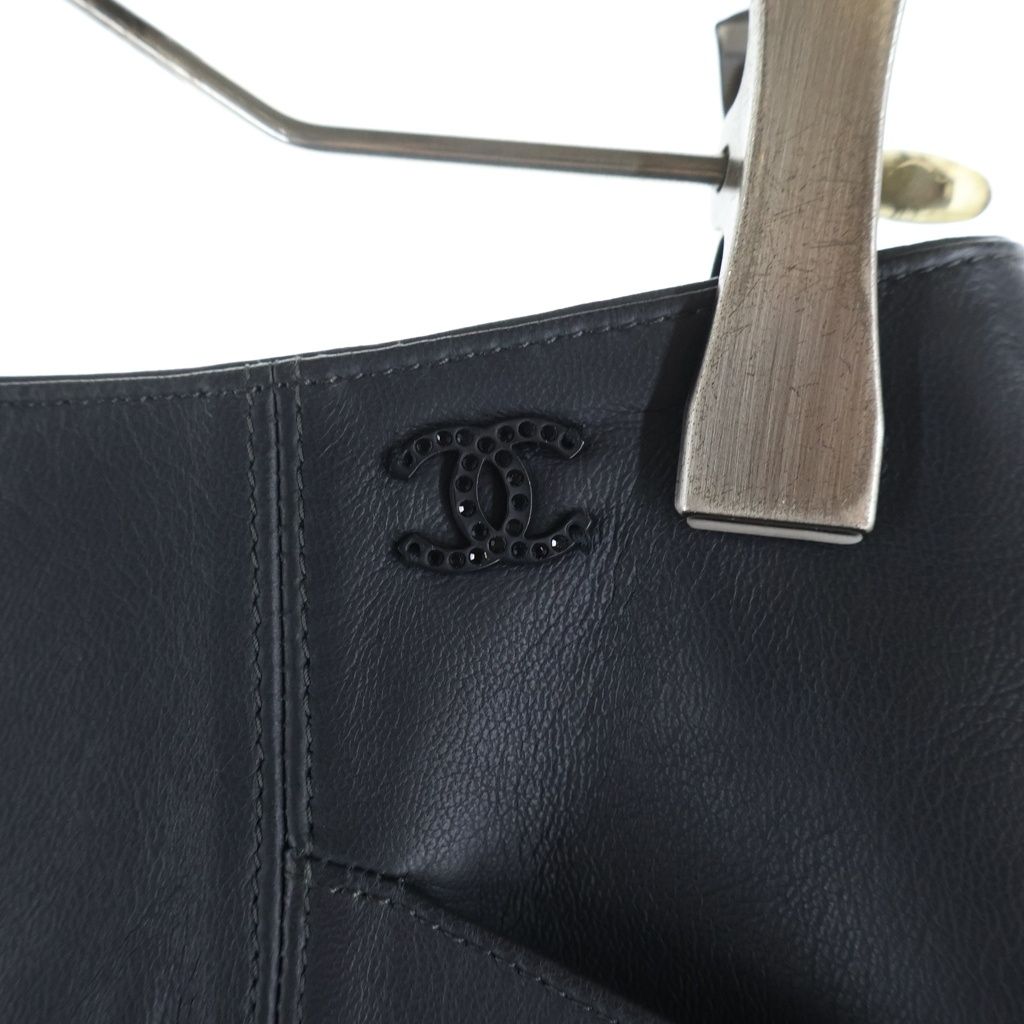 Chanel Vintage Leather Long Skirt Black 36 — view 4