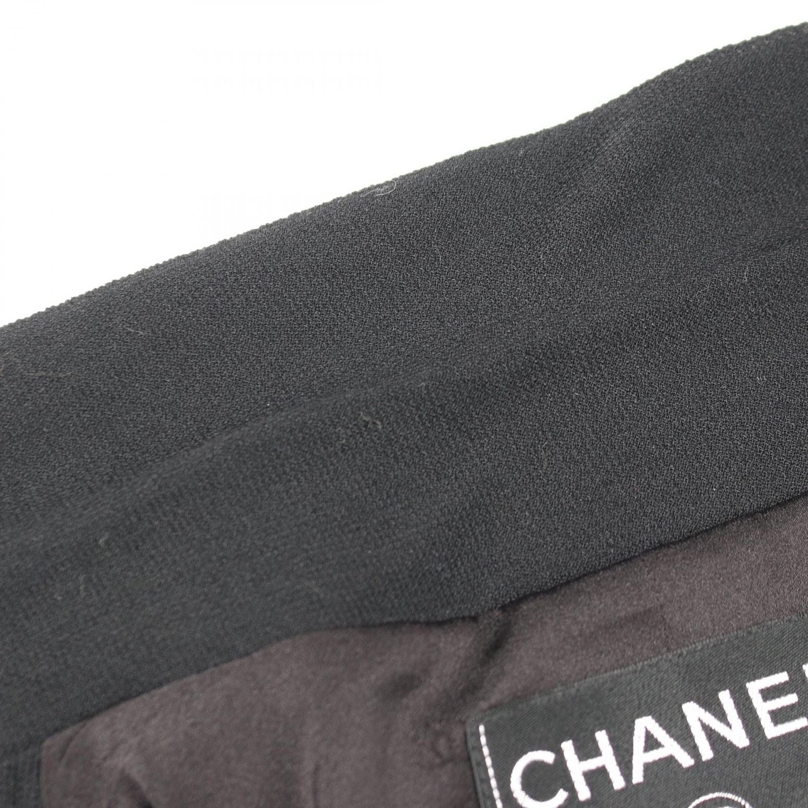 Chanel Tailored Jacket CC Logo Button BK Wool — view 7