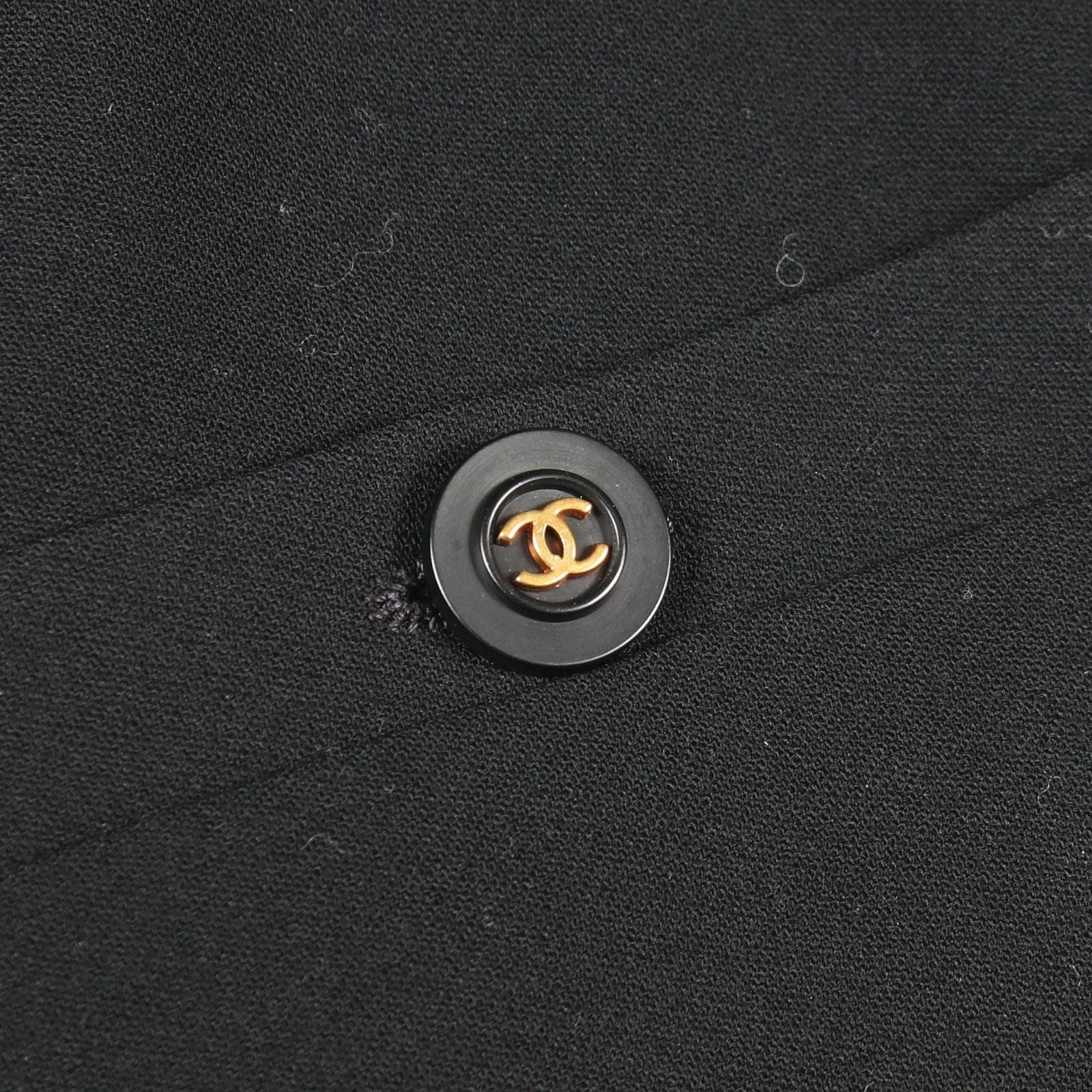 Chanel Skirt CC Logo Button BK Wool — view 8