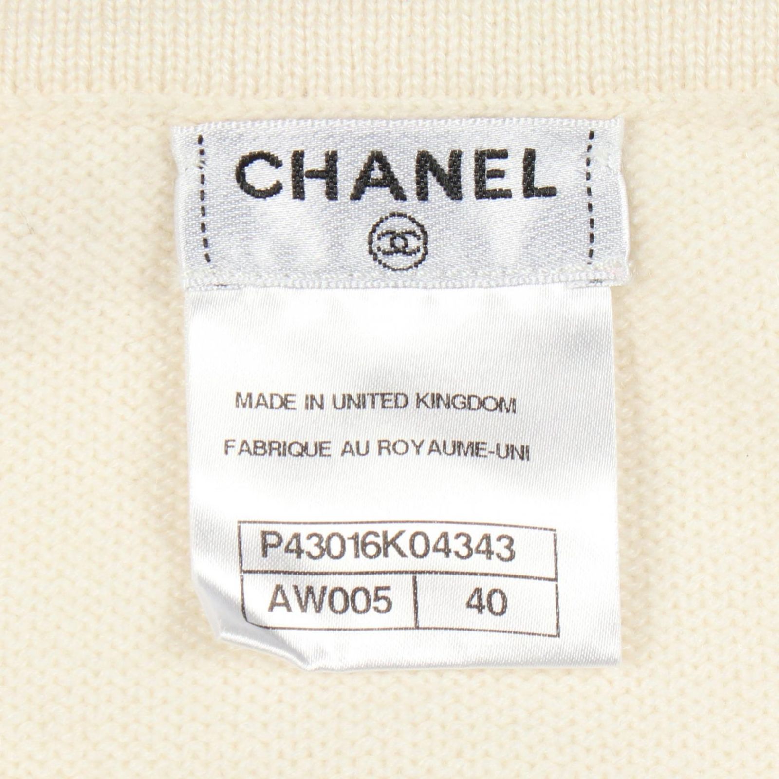 Chanel Cardigan CC Logo Studs Off White Cashmere — view 3