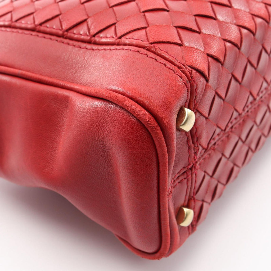 Bottega Veneta Shoulder Bag Intrecciato Red Leather