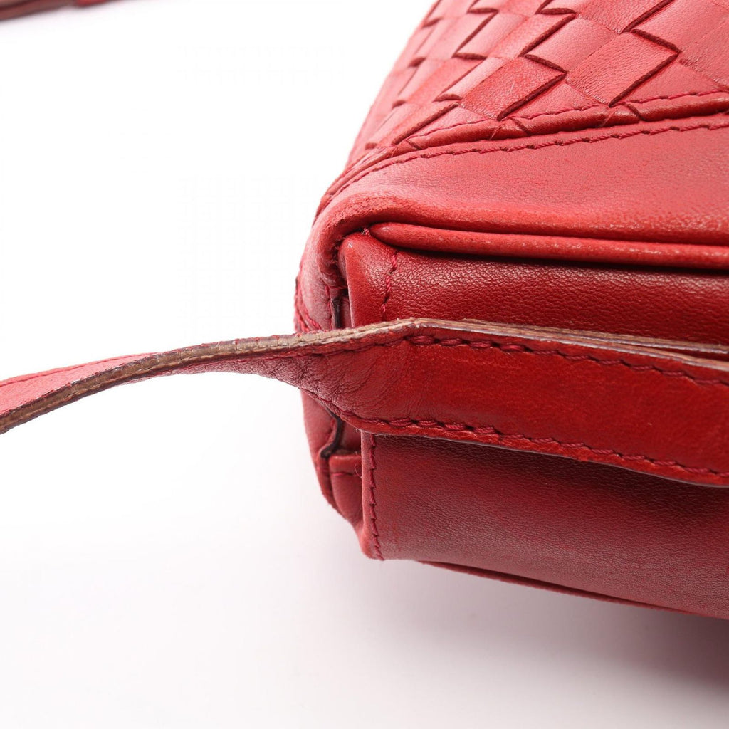 Bottega Veneta Shoulder Bag Intrecciato Red Leather