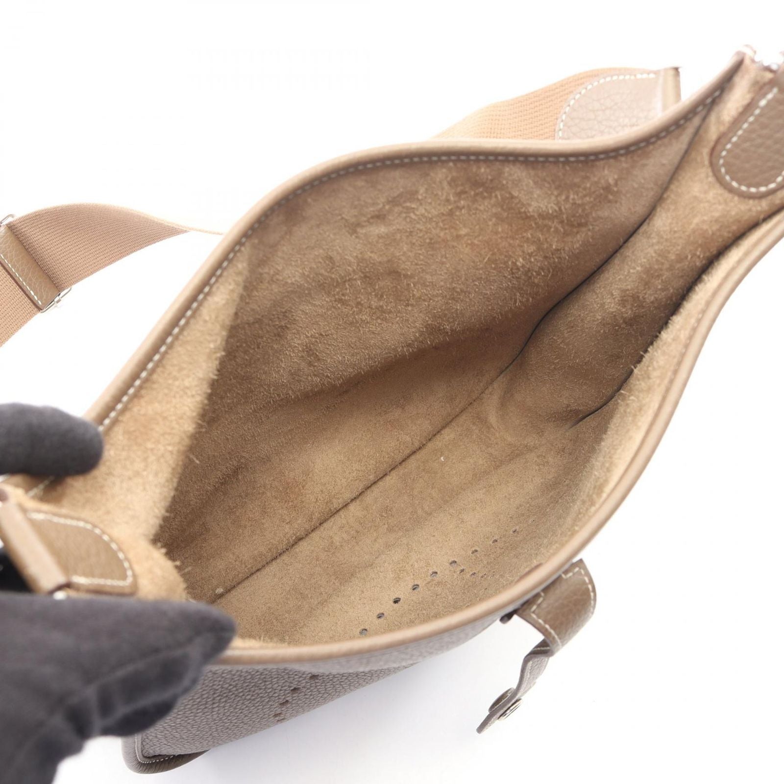 Hermes Shoulder Bag Evelyne 3 Trois PM Etoupe Leather